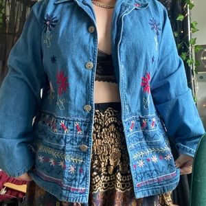 Vintage Embroidered Light Comfortable Cottage Core Jean Jacket